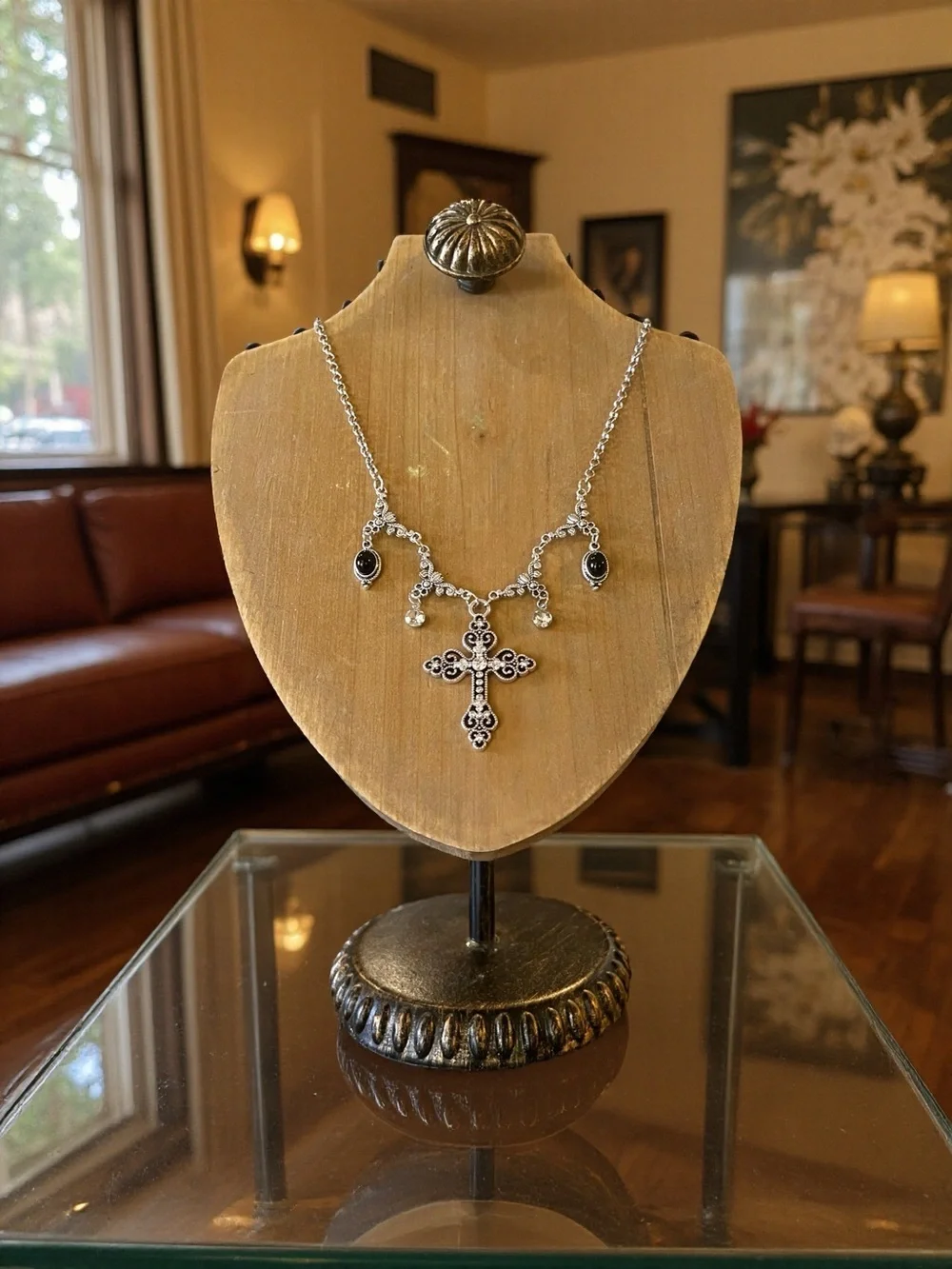 Vintage-Inspired Silver Cross Necklace Set with Black Stone Accents Rhinestones